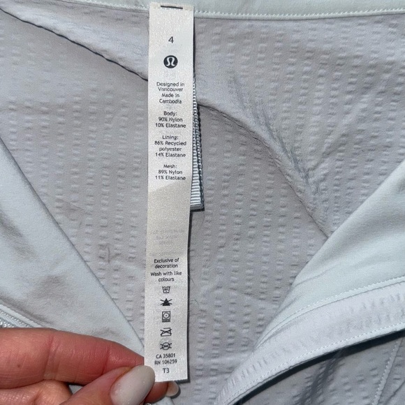 Lululemon Pack Light Pullover Packable Jacket Size 4 Blue Ocean Air 1/2 Zip - Picture 5 of 11
